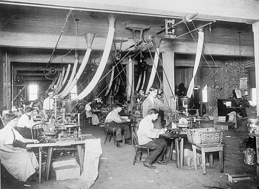 USDA seed packeting machines in operation, circa 1916