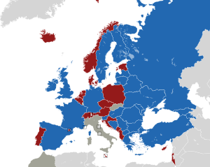 Um mapa colorido dos países da Europa