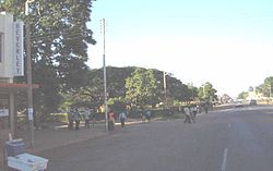 Hauptstrasse in Chegutu (2005)