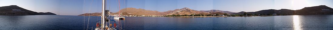 Panorama de Serifos, Leivadhion e Chora