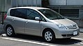 Toyota Corolla Verso мінівен