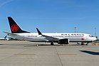 Nach den Flugunfällen vom 29. Oktober 2018 und 10. März 2019 bleibt die Boeing 737 MAX 8 bis auf Weiteres am Boden (Bild einer „MAX 8“ der Air Canada vom 14. Mai 2018). KW 12 (ab 17. März 2019)