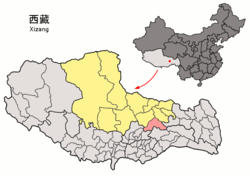 Location of Lhari County (red) within Nagqu City (yellow) and the Tibet Autonomous Region