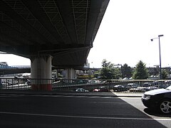 Pont-dessus de la Sambre vu de la route de Philippeville (N5).