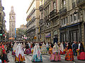 Processó d'ofrena al carrer de la Pau