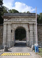 Entrée de la forteresse du Mont-Valérien.