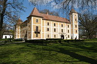 Khuen-Héderváry Mansion in Hédervár