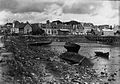 Bateaux de pêche échoués sur la grève (1930).