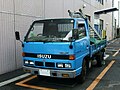 Isuzu Elf 4