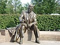 Q2745557 standbeeld voor Art Rooney ongedateerd geboren op 27 januari 1901 overleden op 25 augustus 1988