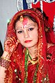 زي تقليدي شائع ترتديه العروسات النيباليات الهندوسيات
