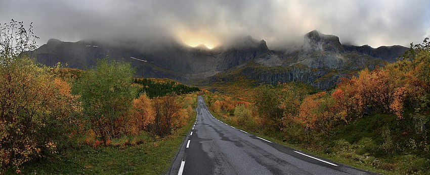 Flakstadøya