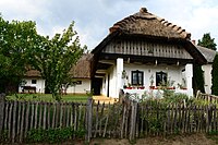 Zalalövödə yerləşən ənənəvi macar evi