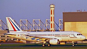 F-RBFA, un des deux Airbus A319 CJ de l'ETEC, utilisé comme avion présidentiel de 2002 à 2010.