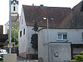 Vordere Bergstraße 16, Gebäude mit Fachwerkobergeschoss (verputzt), 19. Jahrhundert (nach 1833)