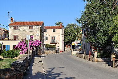 Улица, ведущая к церкви Святой Агнесcы