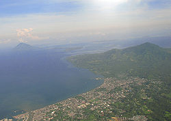 Hình nền trời của Manado