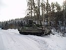 Um CV9040 AAV com canhão antiaéreo