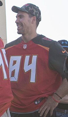 Cameron Brate (cropped).jpg