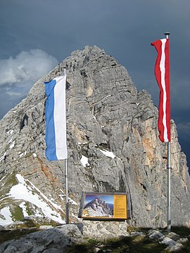 Blick von der Passauer Hütte auf das Fahnenköpfl