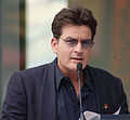 A Charlie Harpert alakító Charlie Sheen