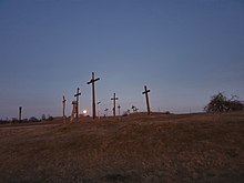 Nekrikštų kapinaitėse - kryžių kalnelis