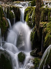 Cascade de Toberia à Andoin, massif d'Entzia