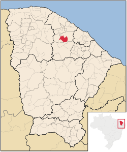 Localização de Apuiarés no Ceará