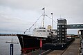 El HMY Britannia es el antiguo yate real de la monarquía británica, ahora conservado en Edimburgo.