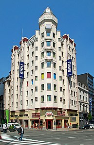 Hôtel Siru (1932).