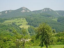 Versant du massif de la Kozara, nommé Kozarački Kamen, au-dessus de Kozarac