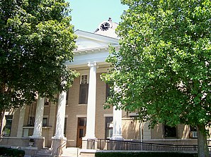 Das Calloway County Courthouse in Murray, seit 1986 im NRHP gelistet[1]