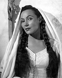 Dolores del Río in The Fugitive (1947 film).jpg