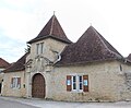 Entrée du château de Gevingey (inscrit comme Monument Historique depuis 1931)