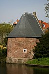 Muurtoren Oostenrijk, Leiden