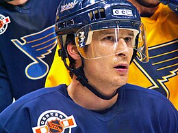 Kariya harjoittelemassa St. Louis Bluesin peliasussa vuonna 2008.