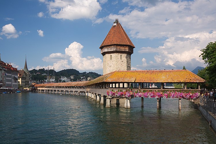 Мост Капельбрюкке в Люцерне, Швейцария