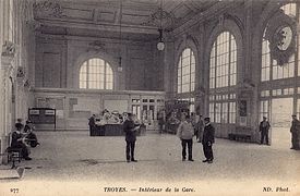 Salle des pas perdus, vers 1910.