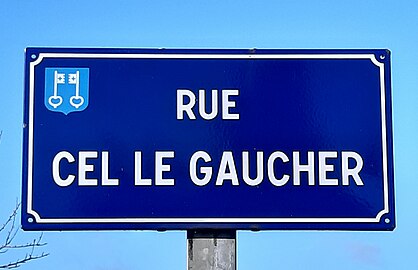Panneau de la rue Cel le Gaucher, orné du blason de Mont-de-Marsan