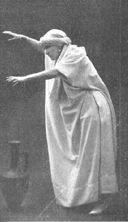 Raquel Meller en 1913 au Teatro Romea de Madrid.