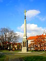 Legnica, plac Orląt Lwowskich, pomnik upamiętniający Jubileusz Roku 2000 i 760–lecie bitwy pod Legnicą