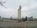 Ehemaliges Henninger-Gelände im Jahr 2013 vor dem Abbruch des Henninger-Turms.