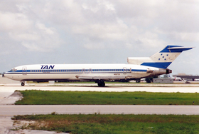 N88705, l'avion impliqué dans l'accident, ici à l'aéroport international de Miami en juillet 1989.