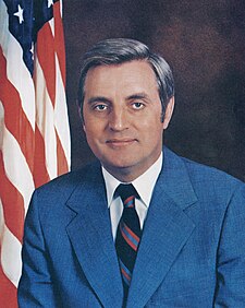 Walter Mondale jako viceprezident, 1977
