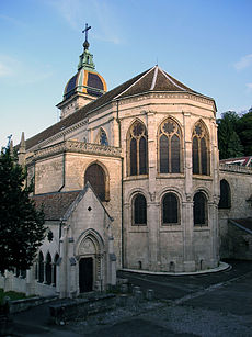 Chevet de la cathédrale Saint-Jean de Besançon.