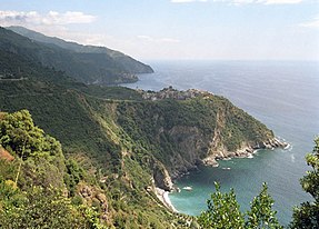 Blick auf die Steilküste der Cinque Terre