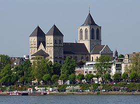 Image illustrative de l’article Basilique Saint-Cunibert de Cologne