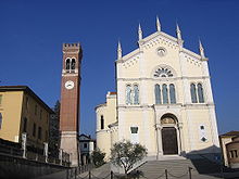 Torre de Roveri centro storico.jpg