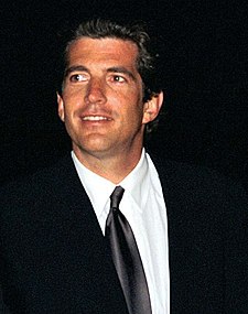 John F. Kennedy mladší v roce 1998