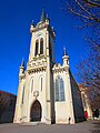 Église Sainte-Jeanne-d'Arc.